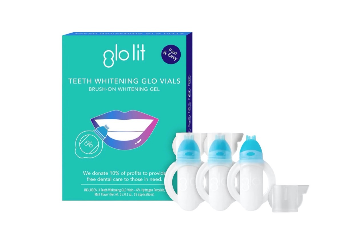 tooth whitening kit