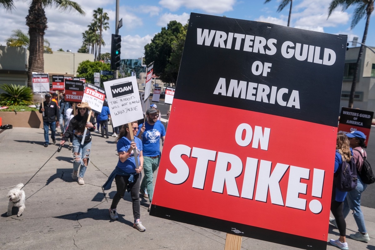 wga strike sign