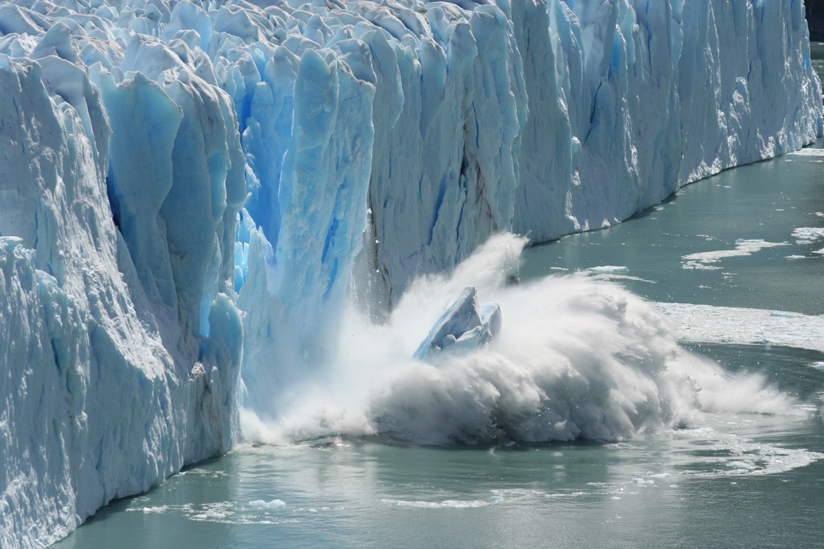 climate change iceberg - hurricane facts 