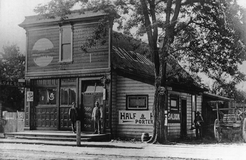 oregon saloon the biggest folk hero in every state