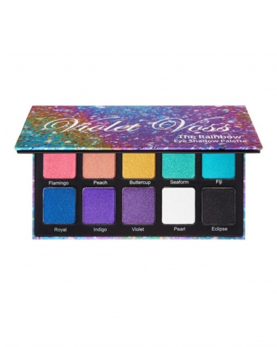 Colorful eyeshadow palette