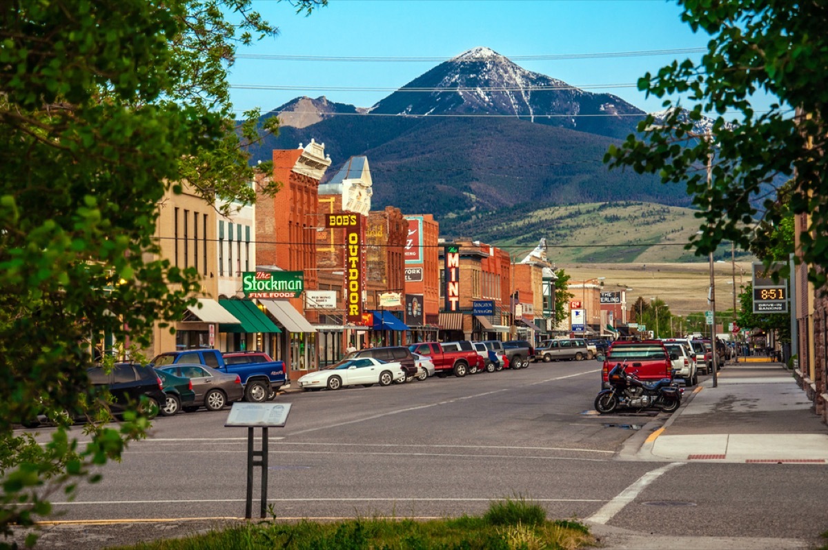 street in livingston montana