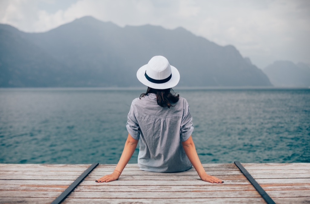 Woman traveling alone Being Single in your thirties