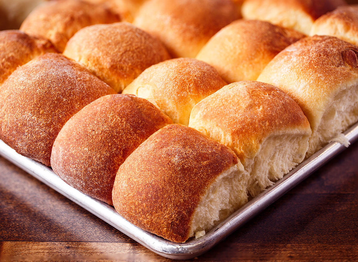 dinner rolls