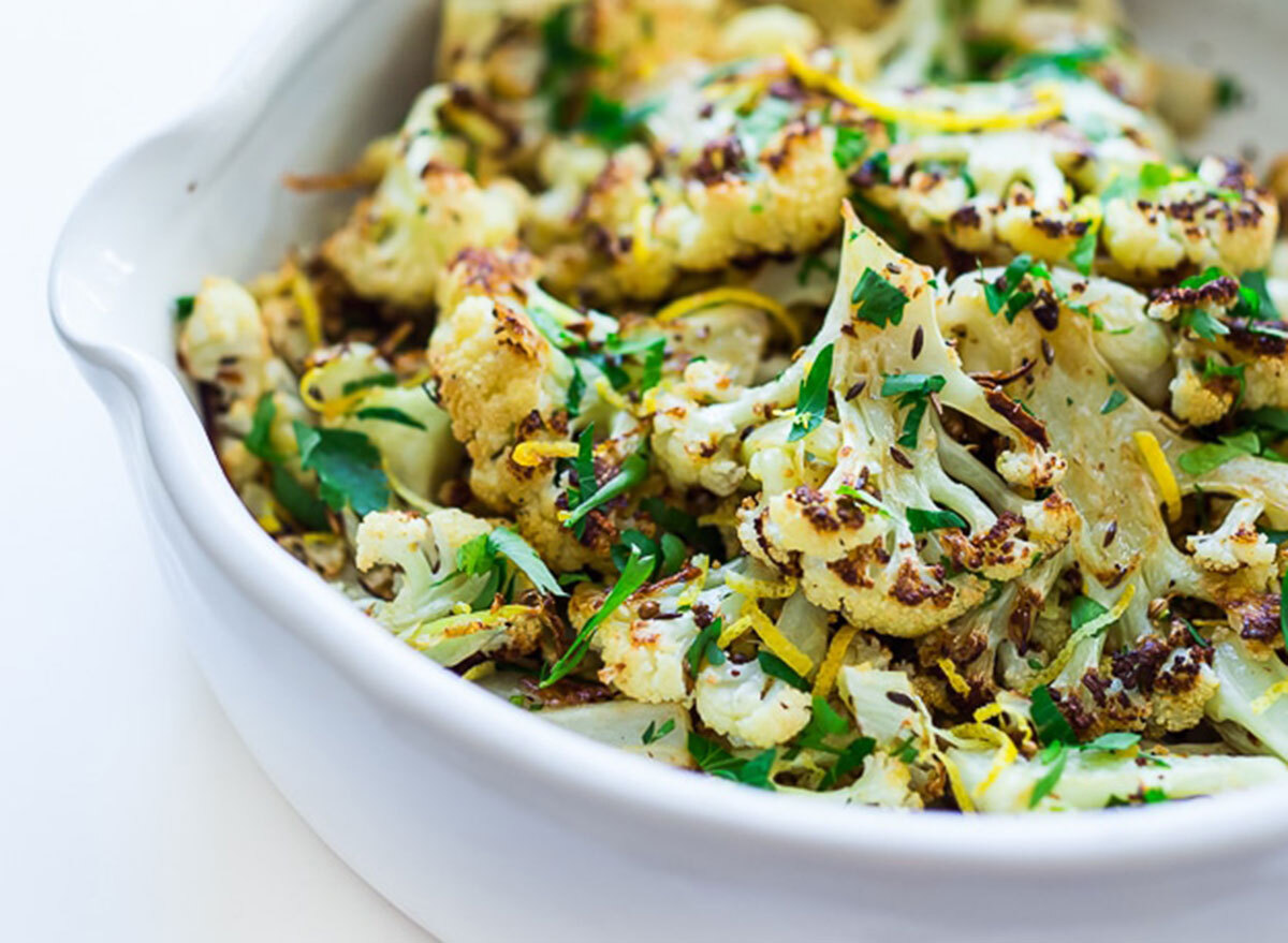 roasted cauliflower with garlic, lemon, and coriander