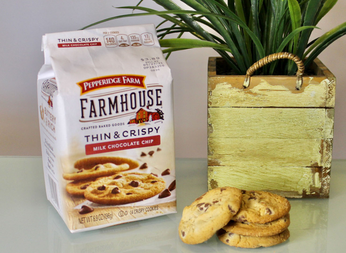 pepperidge farm milk chocolate chip chocolate chip cookies bag