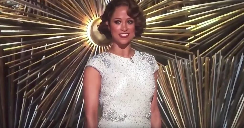 Stacey Dash Awkward Oscars Jokes