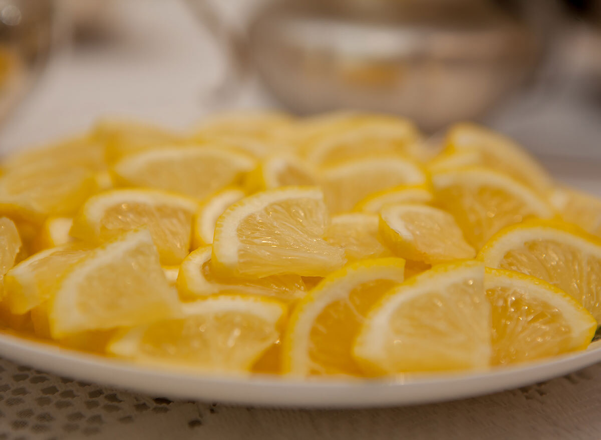 lemon slices