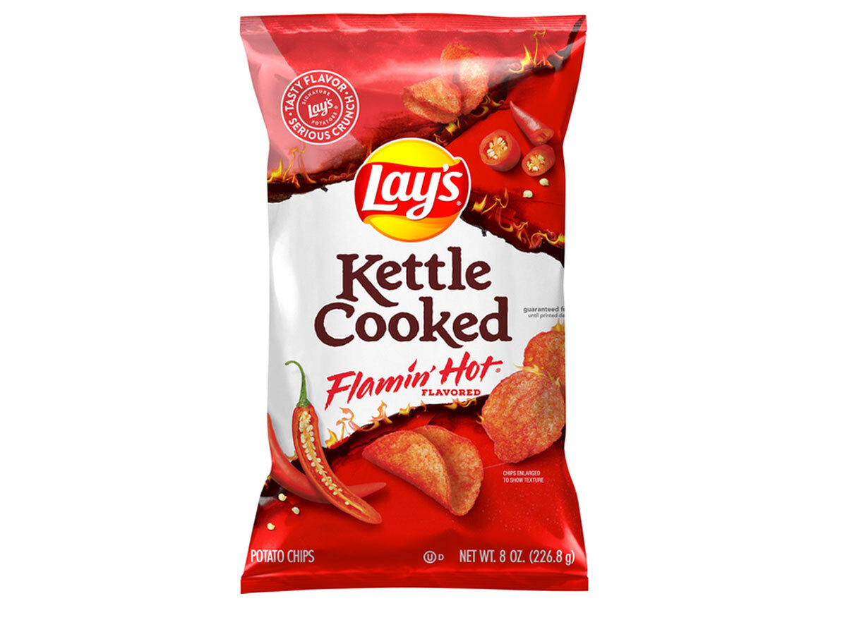 lays kettle cooked flamin hot