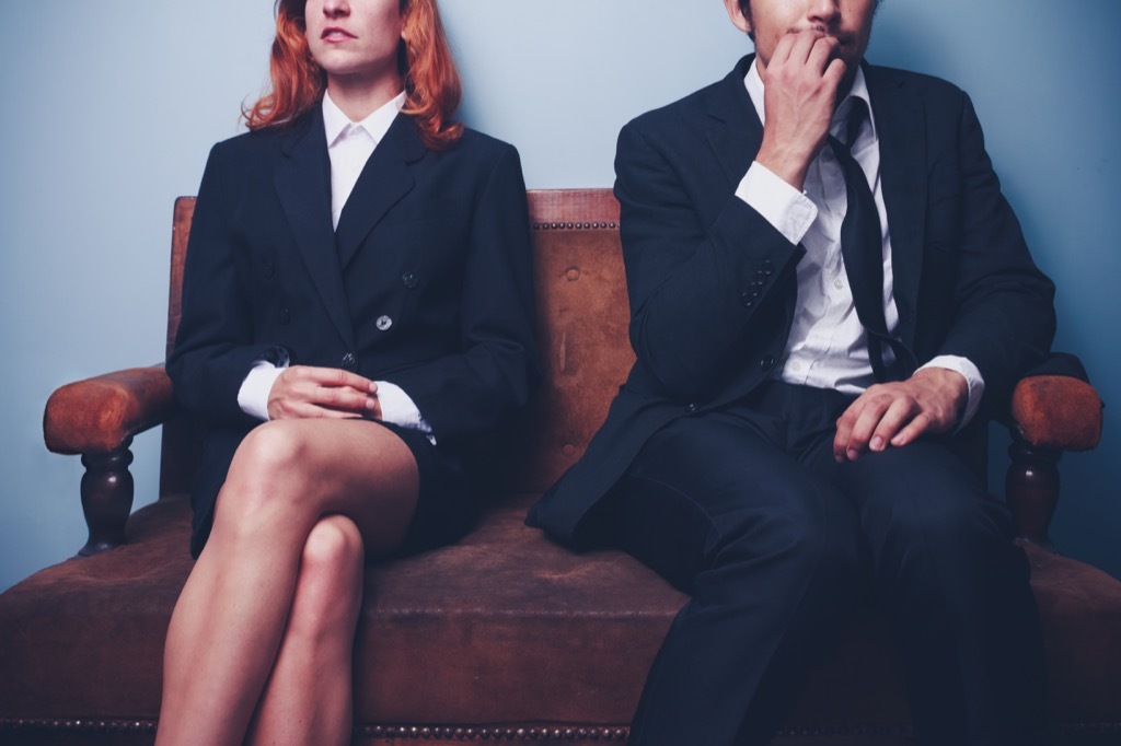 two people waiting nervously reading body language