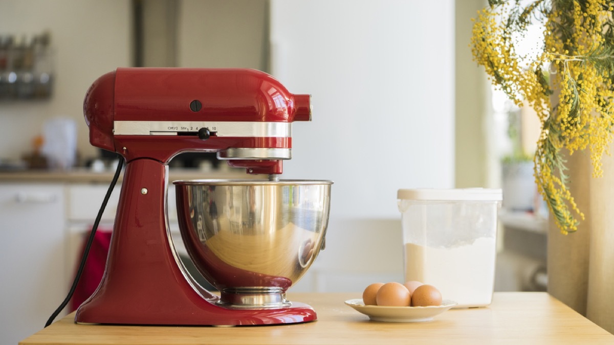 red stand mixer, diy hacks