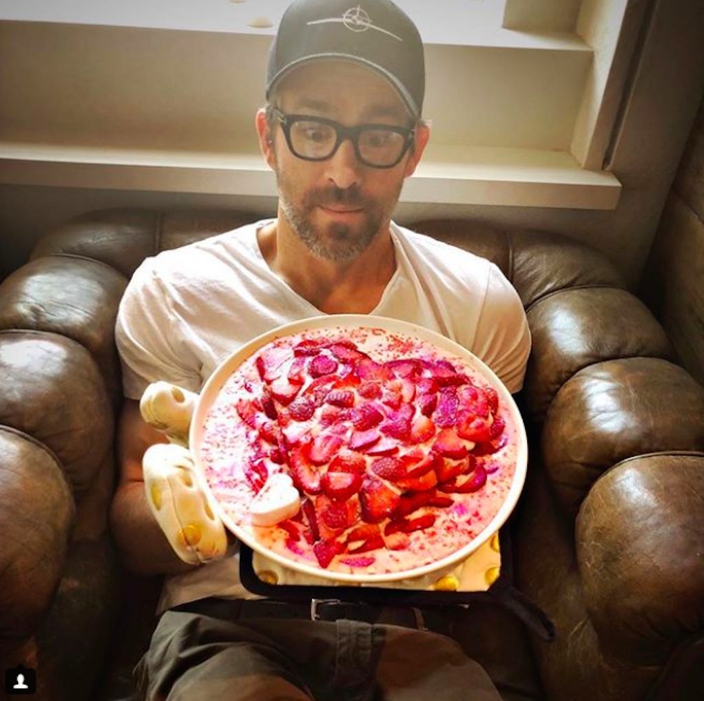 ryan reynolds celebrates v-day with blake lively