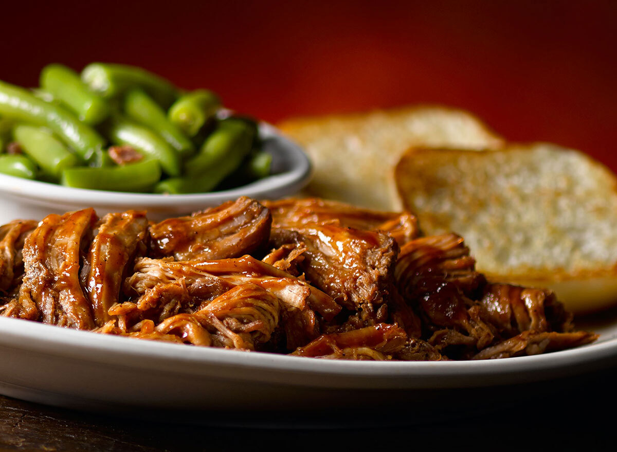 texas roadhouse pulled pork dinner early dine