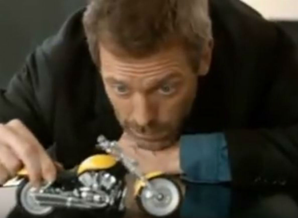 Hugh Laurie Schweppes celebrity endorsements