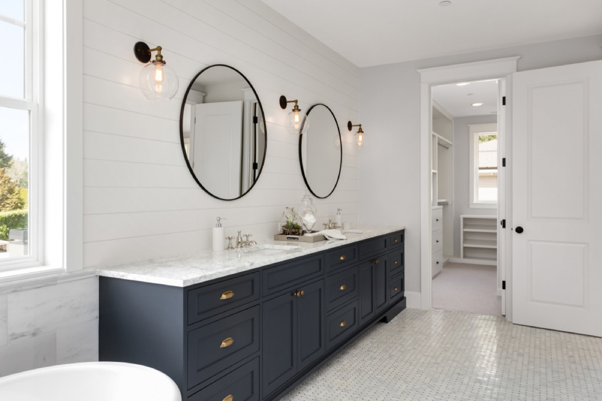 white bathroom, vintage home upgrades