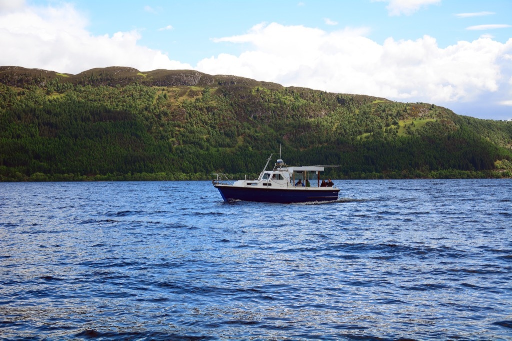 Hunting for Loch Ness Monster, celebrities not like us