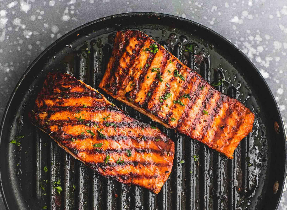 cajun salmon on grill pan