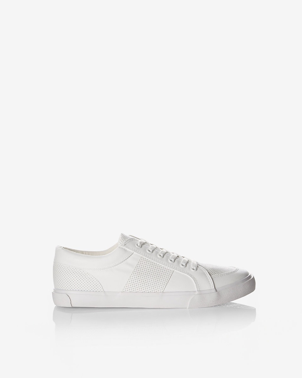 express sneakers summer essentials 